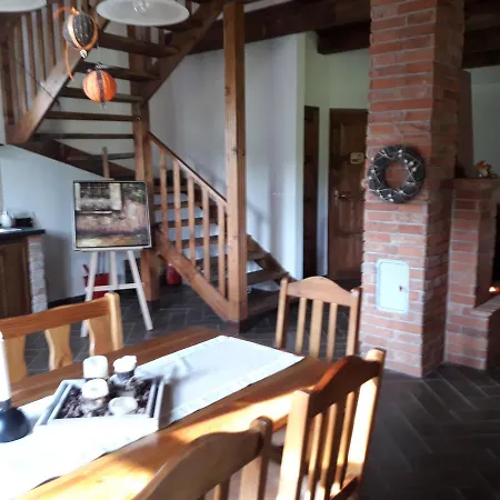 Apartment Sara-haza *