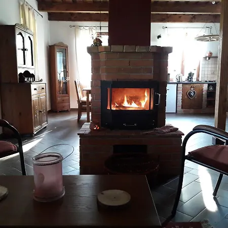 Apartman Sára-háza *