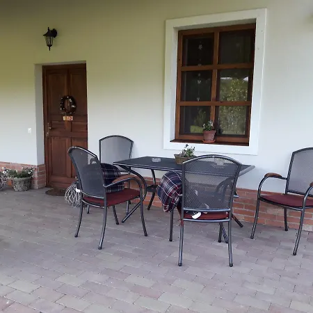 Sara-haza Apartment